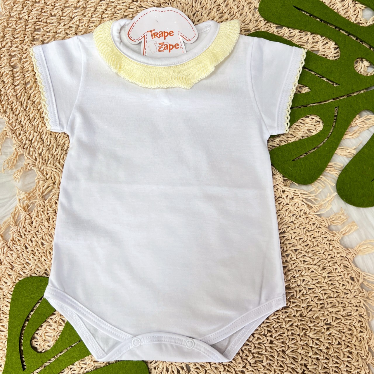 Body Branco com Gola Tricot - Amarelo